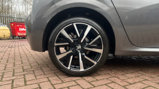 Peugeot 208 1.2 PureTech 100 Allure 5dr Petrol Hatchback